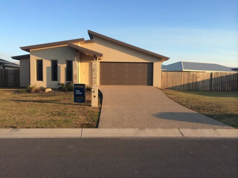 27 Ellenor Street, Mount Low QLD 4818